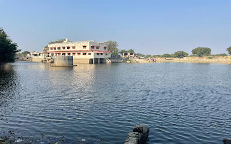 Gopi Talav
